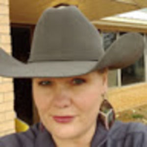 Meet your Posher, Carrie